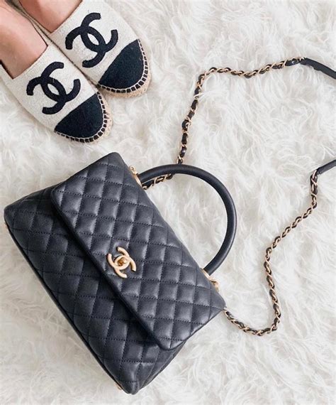 chanel handykette|Chanel Coco Handle: What You Need to Know.